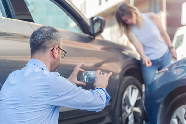 Professional Full Coverage Car Insurance technician working in Rector, AR